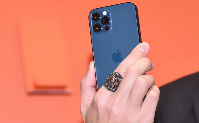 澧县苹果手机维修分享iPhone12系列重启方法教程 